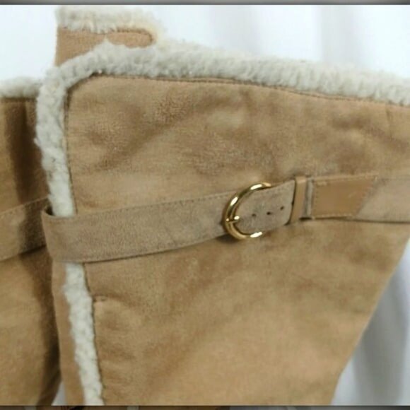 Tan Women's Fleece Trimmed Side Zipper 3” Wedge Heels Suede 14” Boots Size 8 M - Picture 3 of 9